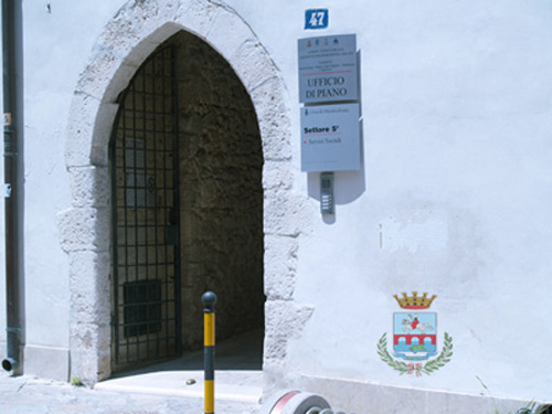 L'Ambito Territoriale di Manfredonia, Monte Sant'Angelo, Mattinata e  Zapponeta sceglie il 25 Novembre per rilanciare il Centro Antiviolenza  istituzionale “Rinascita Donna”