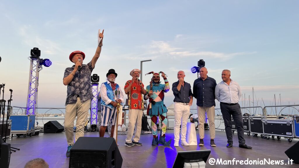 Partito con successo il carnevale estivo di Manfredonia (FOTO & VIDEO)